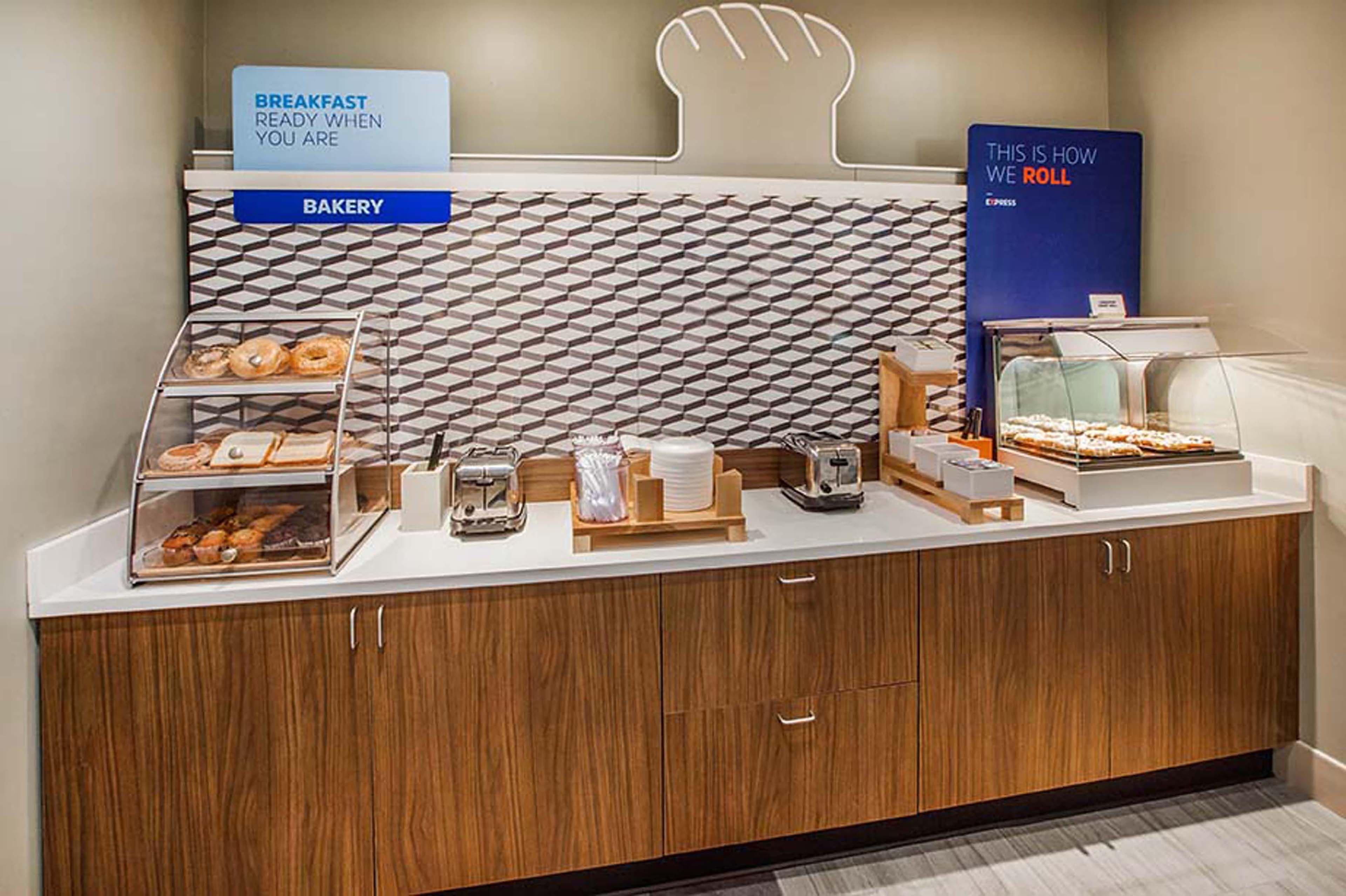 Holiday Inn Express Hotel & Suites Alcoa Knoxville Airport By Ihg Extérieur photo